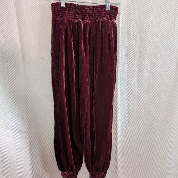 By Anthropologie Gloria Velvet Jogger Pants Size XS Wine Bordeaux Luxe Lounge - Picture 7 of 12